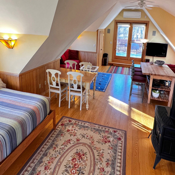 The Carriage House at Frog Meadow